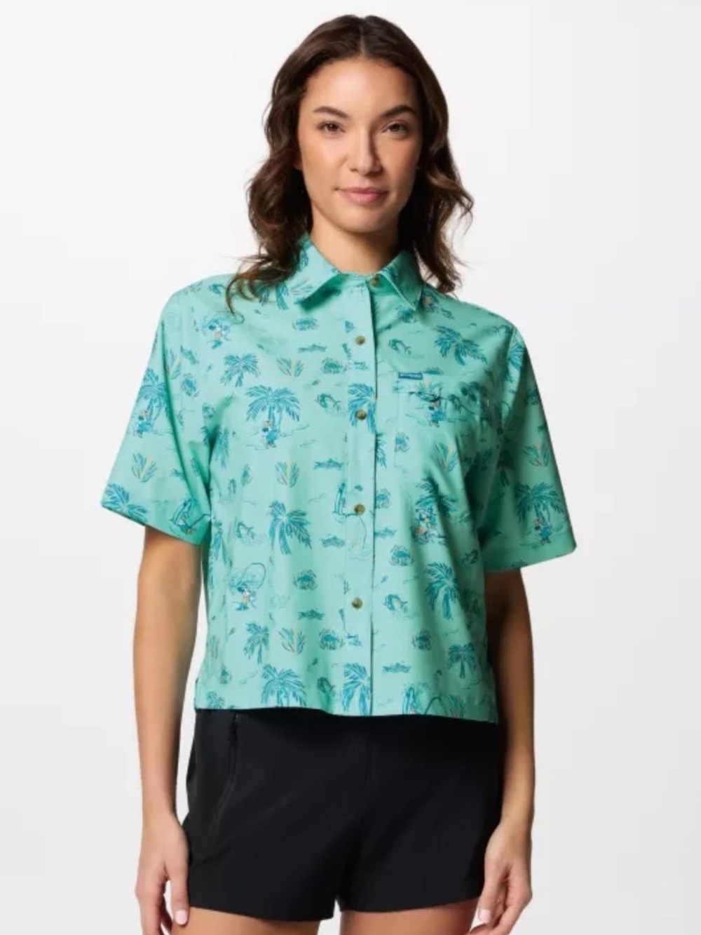 Columbia Womens XS Mickey Mouse and Friends Super Slack Tide Camp Shirt.